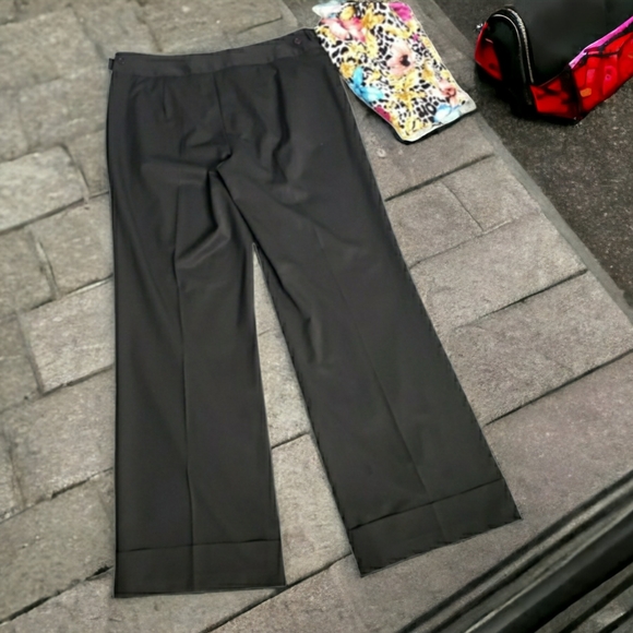 Trina Turk Cropped Cuffed Casual Career Modern Pants 6 - Picture 13 of 13